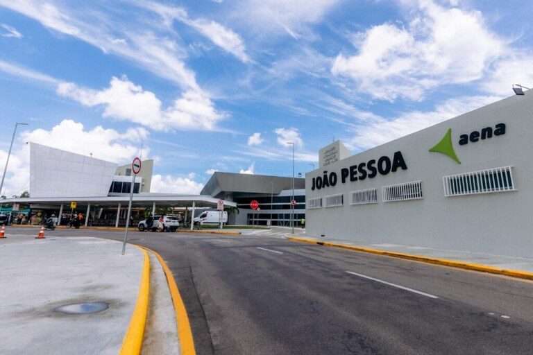Aeroporto Castro Pinto é o 4º mais movimentado do país durante os feriados de abril