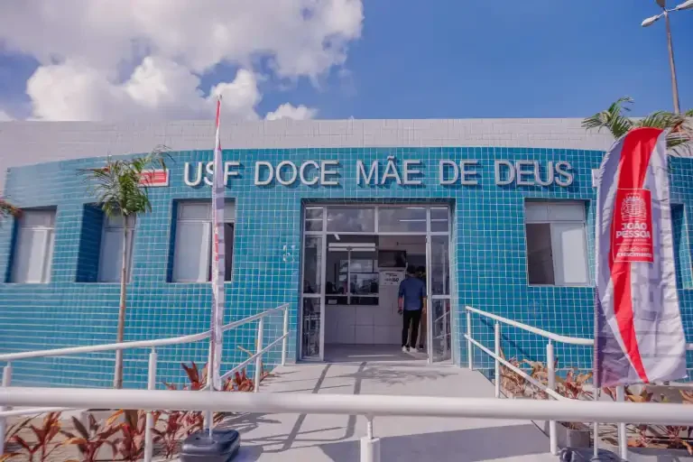 Cícero Lucena entrega USF Doce Mãe de Deus, o 76º equipamento de saúde requalificado pela gestão municipal