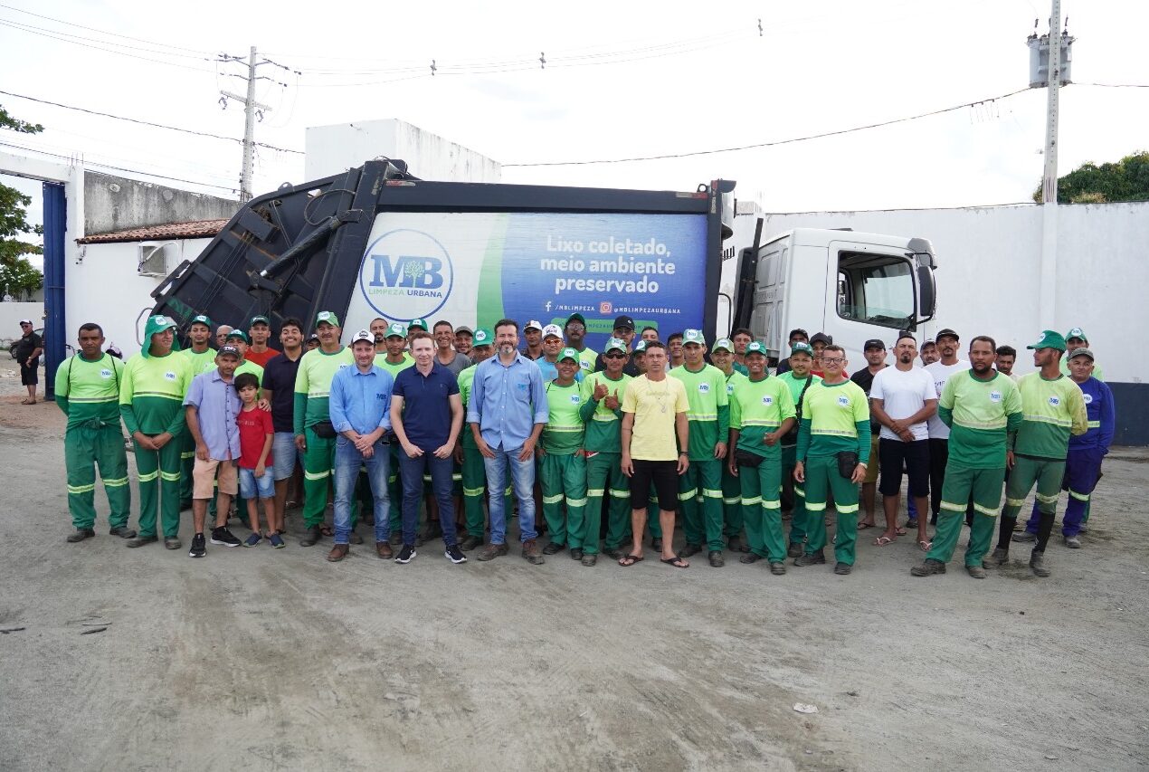 Prefeitura de Patos e MB celebram o Dia do Gari com festa e reconhecimento aos profissionais da limpeza urbana
