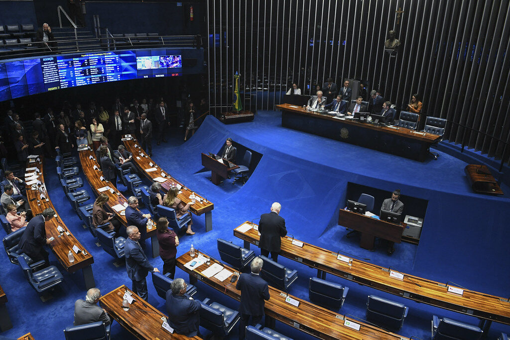Senado aprova PEC 66/23 em 1º turno; economia aos municípios será de R$ 700 bilhões
