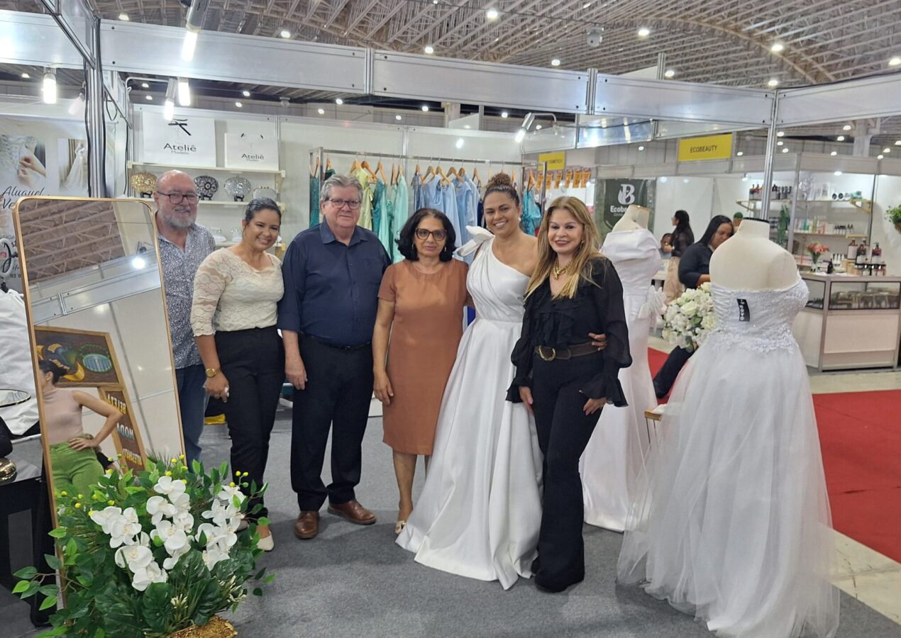 Governador João Azevêdo e primeira dama Ana Lins visitam a BMB