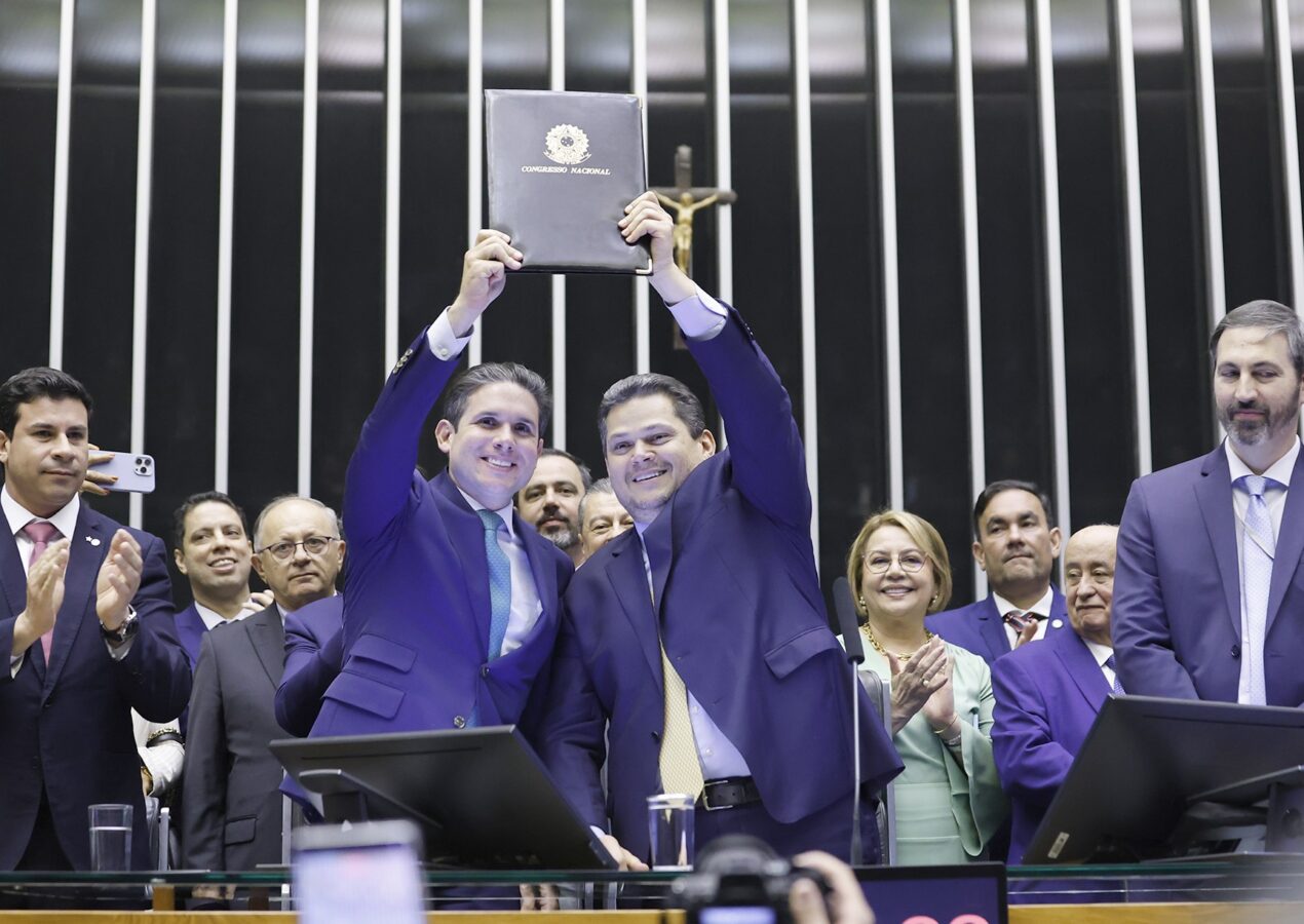 Famup celebra promulgação da PEC 66 e destaca vitória histórica para o municipalismo
