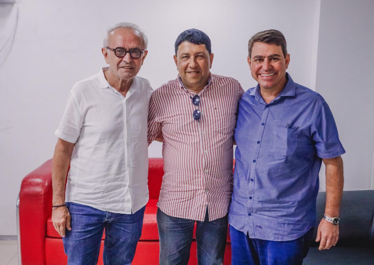 Cícero Lucena amplia apoios políticos para 2026 com presidente do Solidariedade em Caldas Brandão