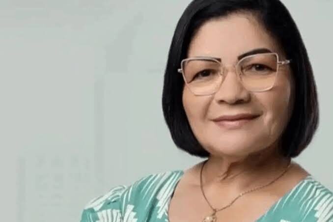 Vereadora Maina Bandeira permanece no mandato, em Lucena