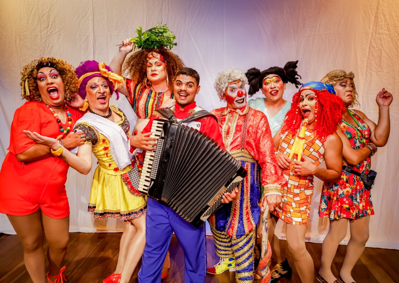 Sucesso de público, Pastoril Profano volta com temporada nesta sexta (06) no Theatro Santa Roza