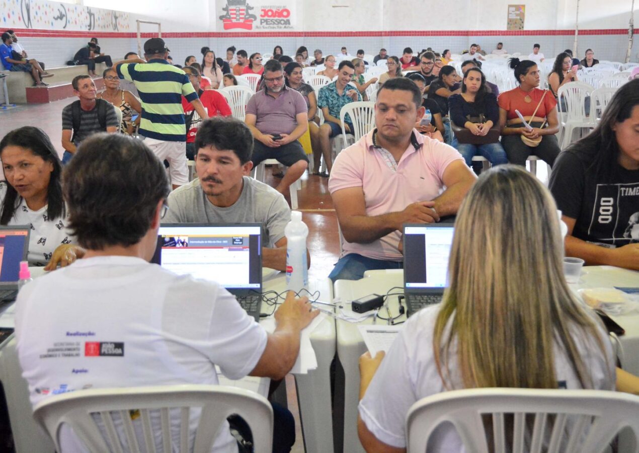 Feirão da Empregabilidade contará com a participação de 28 empresas ofertando vagas de trabalho