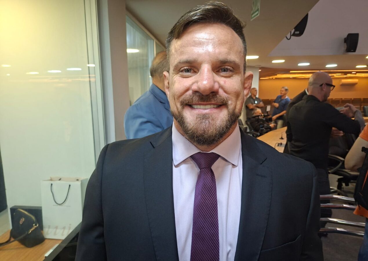 Tarcísio condiciona candidatura a pleitos para a Segurança e aguarda reunião com Aguinaldo