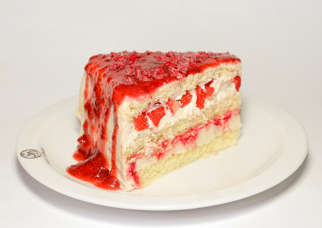 Sodiê Doces celebra junho com Festivais do morango e de fatias