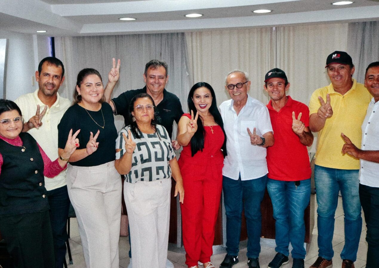 Cícero Lucena amplia base com adesão de oposições de Riachão, Capim e Nova Floresta e liderança de Campina Grande