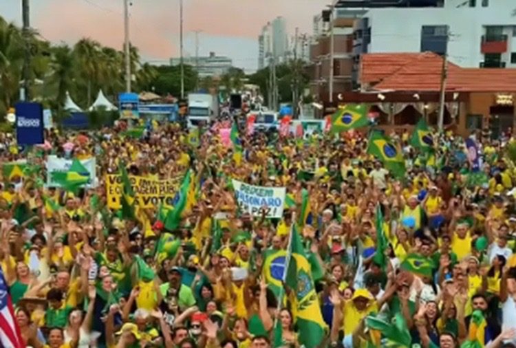 No 7 de Setembro, Fábio Lopes lidera mega carreata da direita na Paraíba
